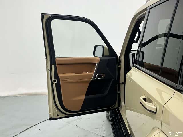 Chery V27, 2026 16