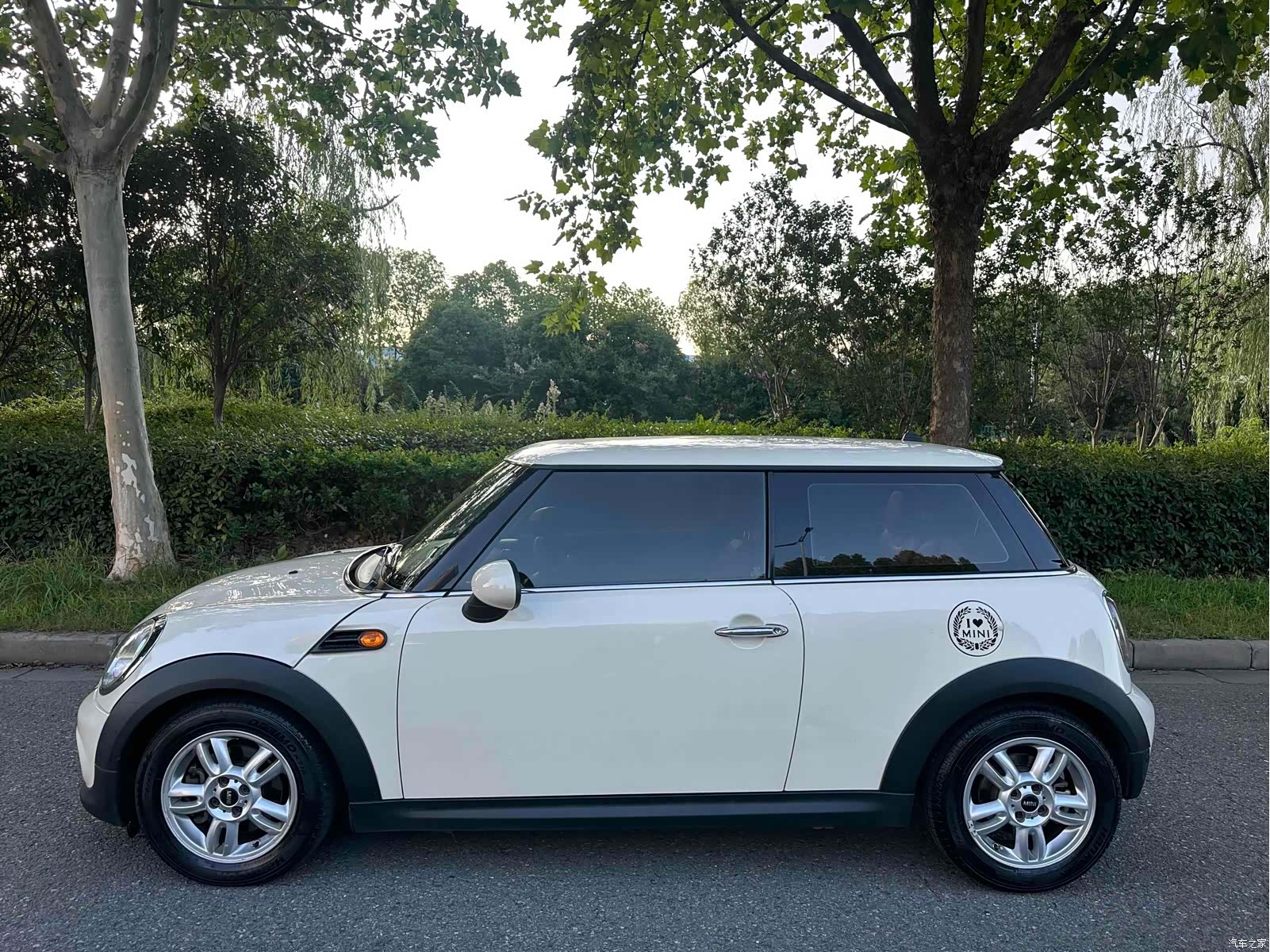 Mini ONE, 2014 4
