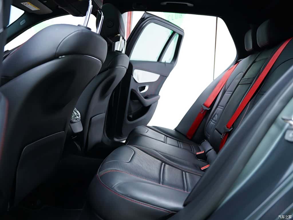 Mercedes-Benz C-Class, 2021 41