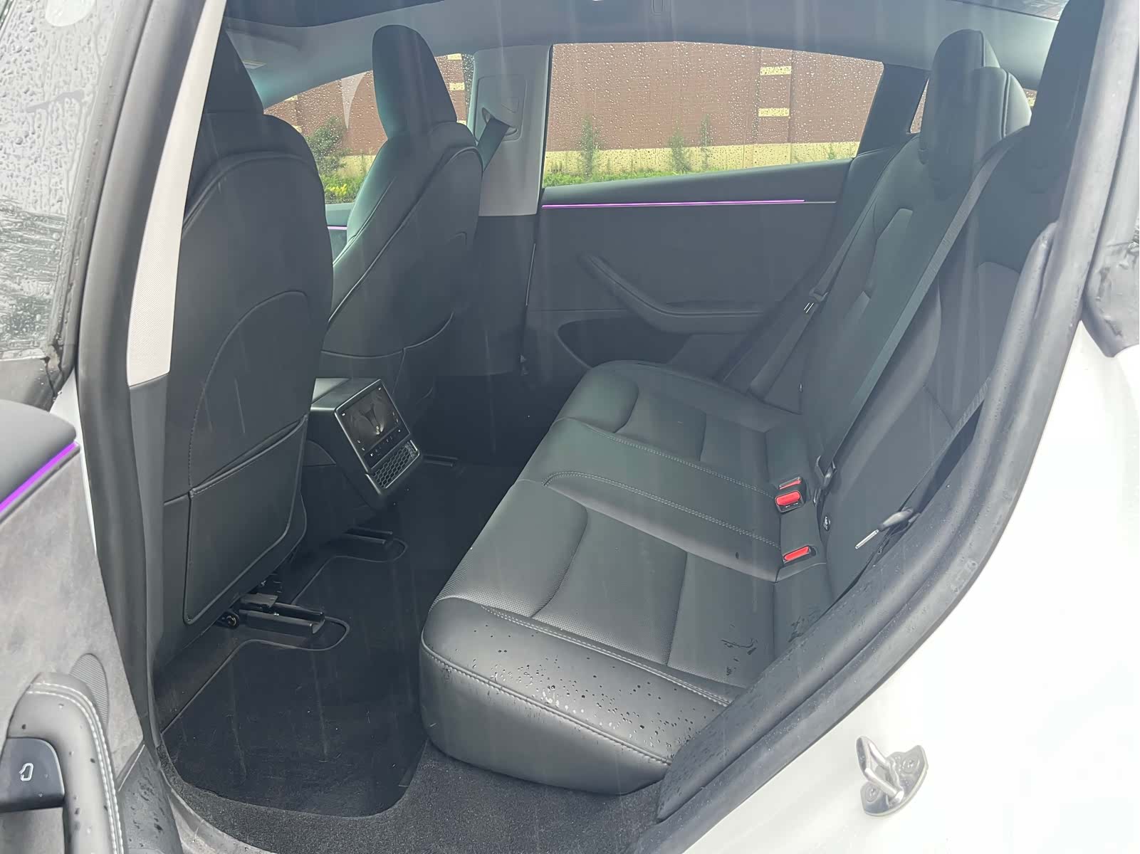 Tesla Model 3, 2025 все фото