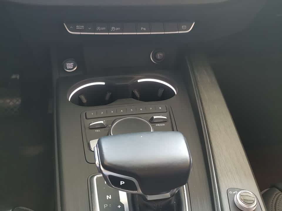 Audi A4L Audi A4L