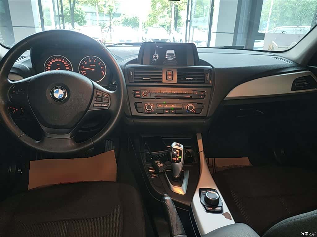 BMW 1 Series, 2015 10