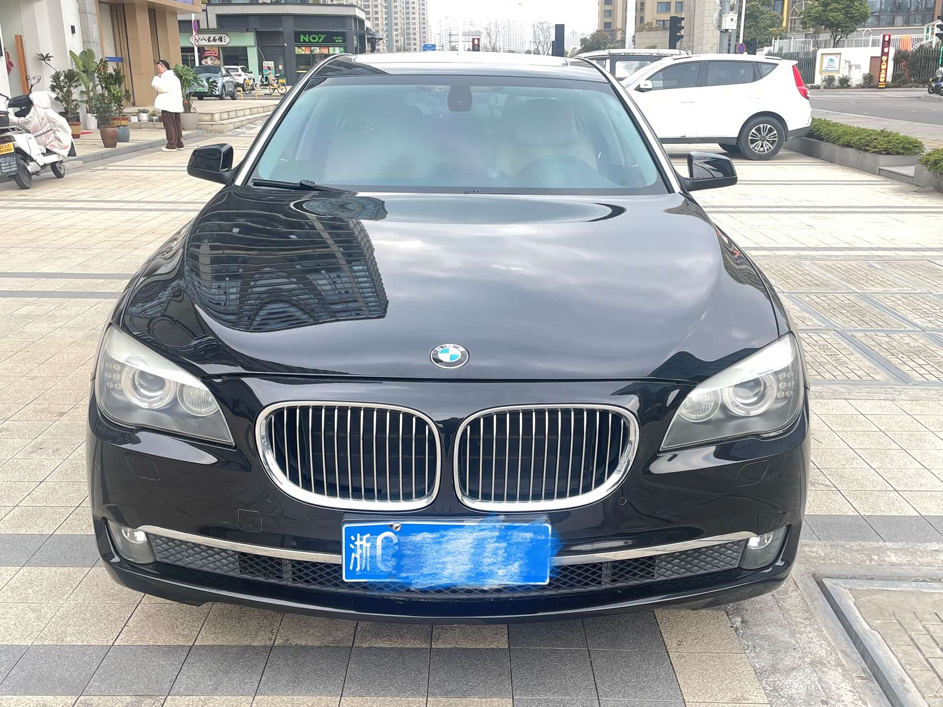 BMW 7 Series, 2012 2