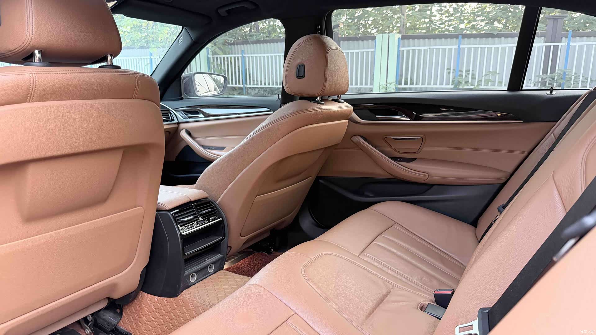 BMW 5 Series, 2017 все фото