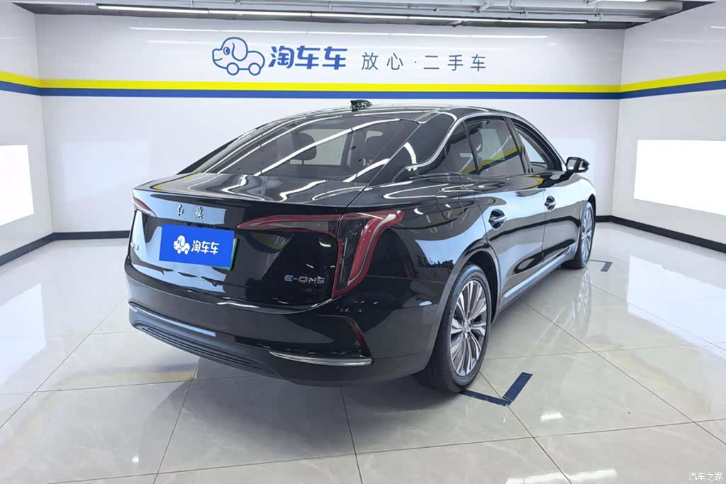 Hongqi QM5, 2024 3