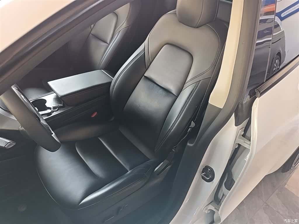 Tesla Model Y, 2021 15