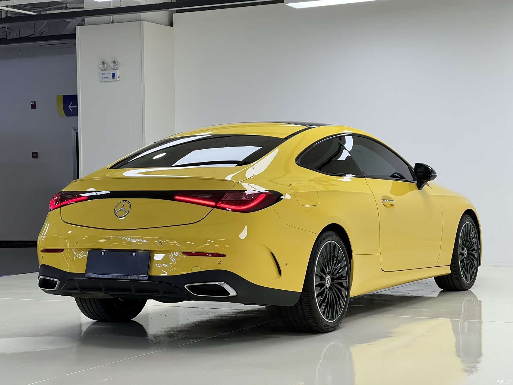 Mercedes-Benz CLE, 2025 4