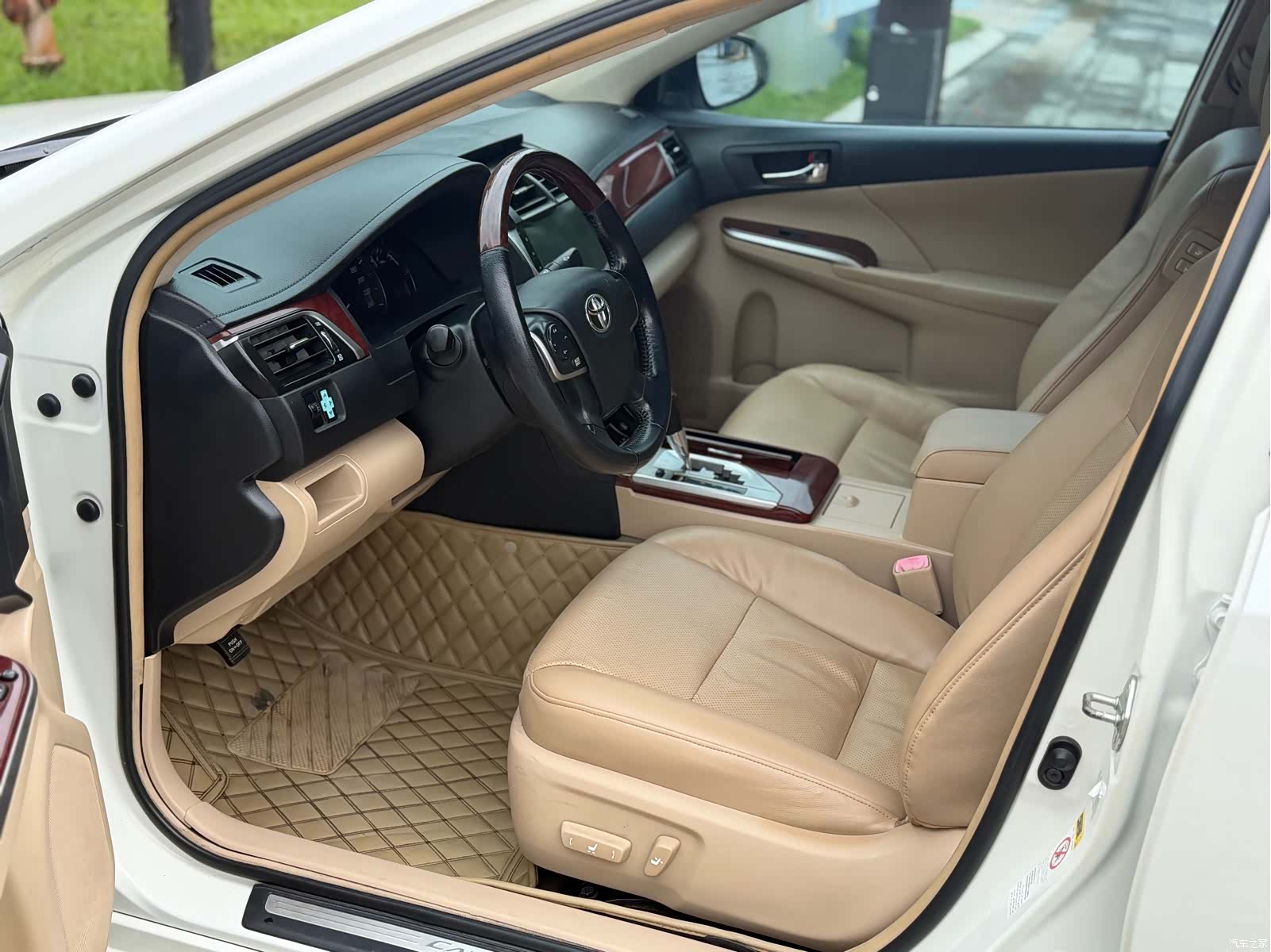 Toyota Camry, 2014 15