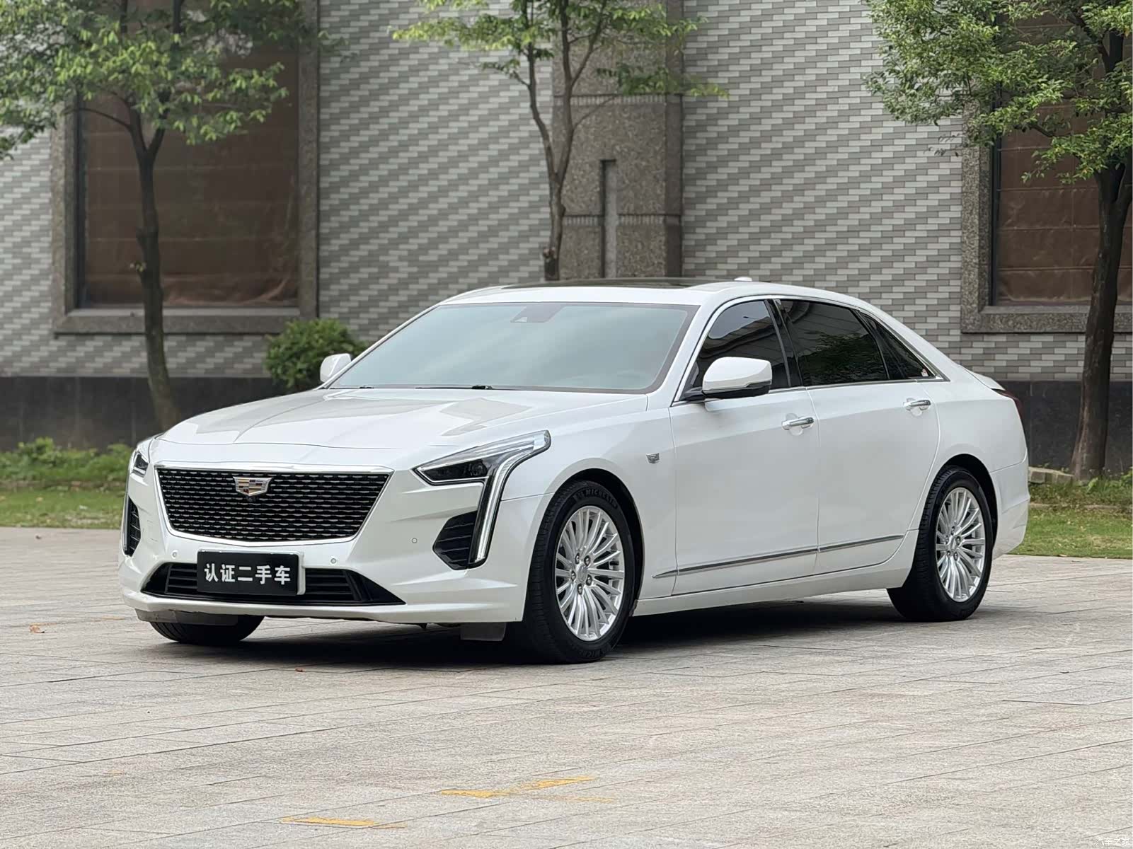 Cadillac CT6