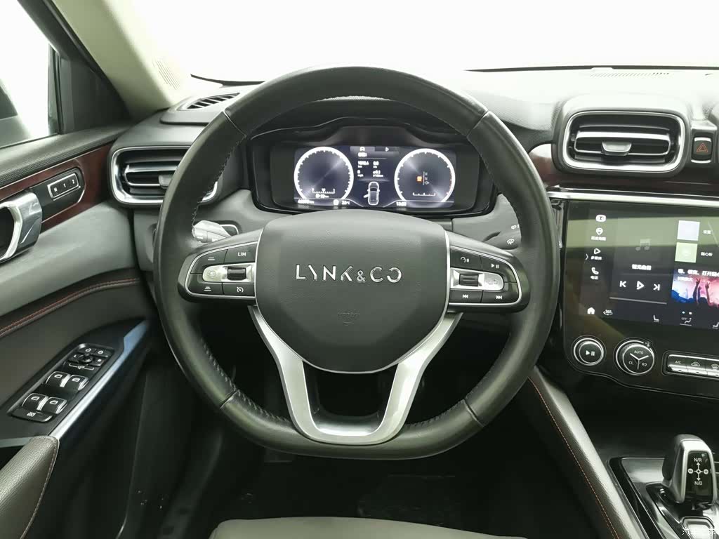 Lynk & Co 01, 2019 11