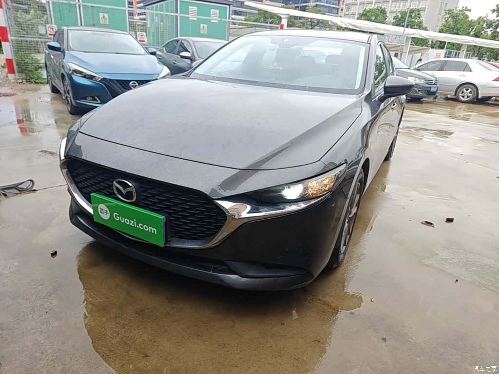 Mazda Mazda3, 2023 1