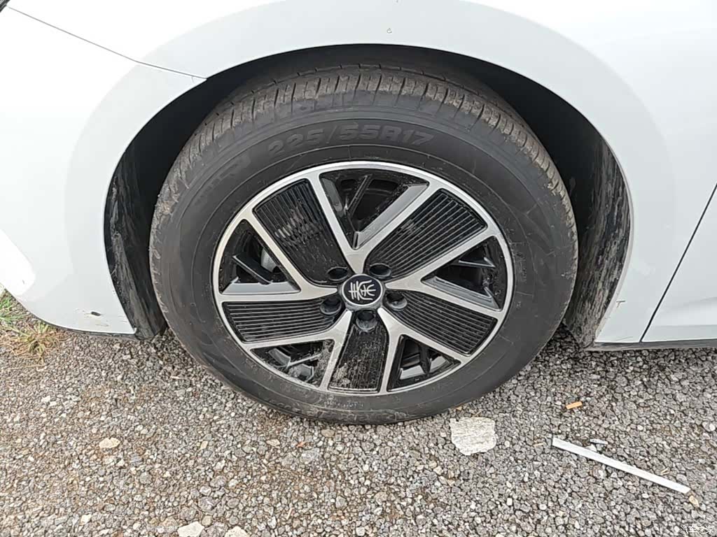 BYD Qin, 2025 23