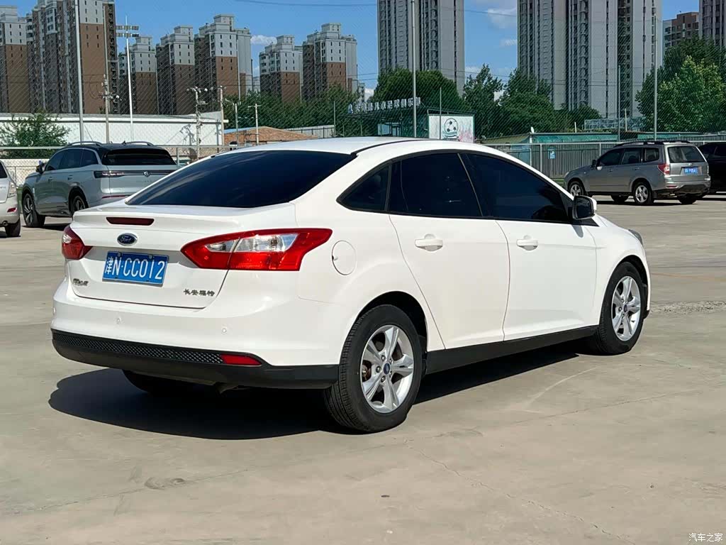 Ford Focus, 2012 все фото