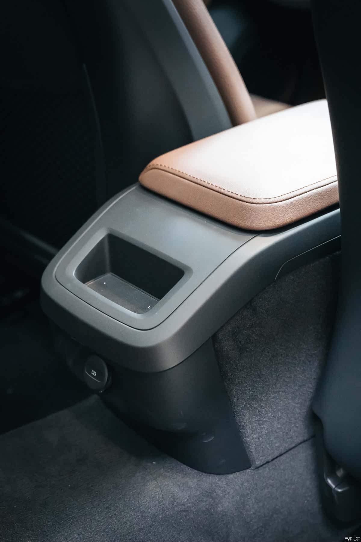 Volvo S60, 2025 19