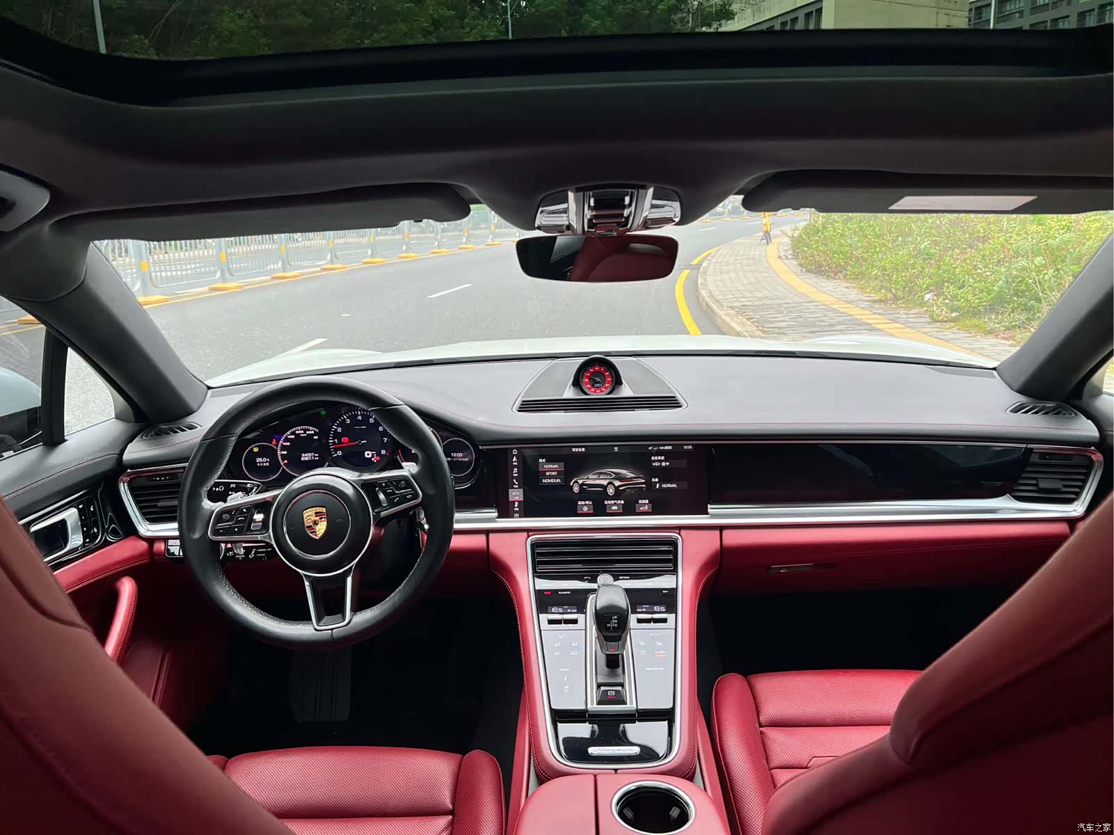 Porsche Panamera, 2018 6