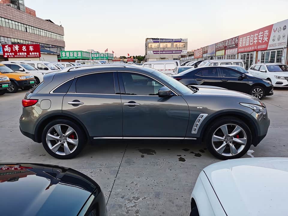 Infiniti FX Infiniti FX