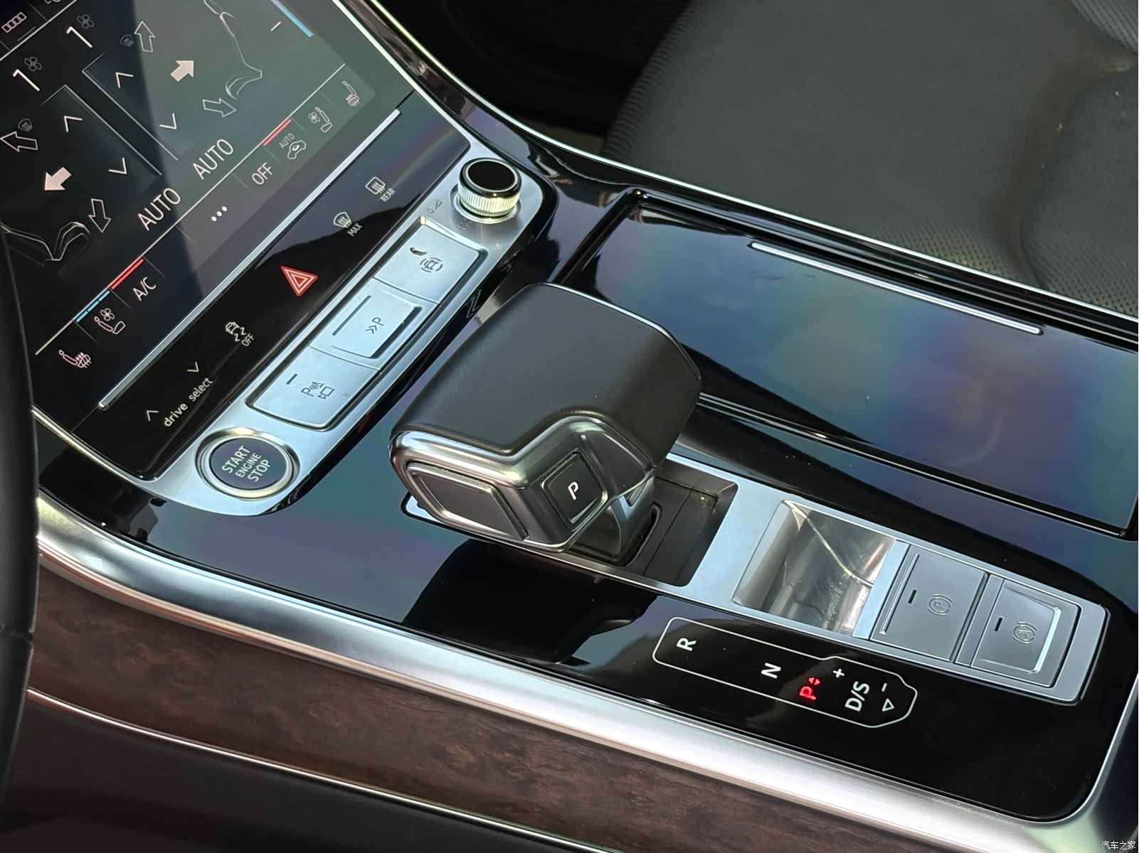 Audi Q7, 2022 17
