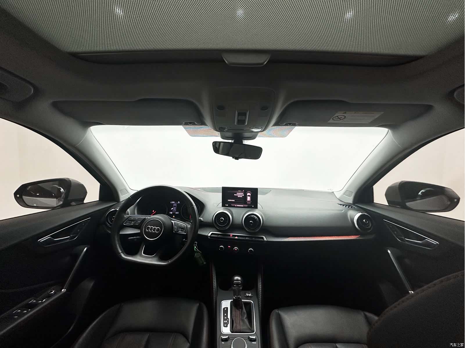 Audi Q2L, 2021 18