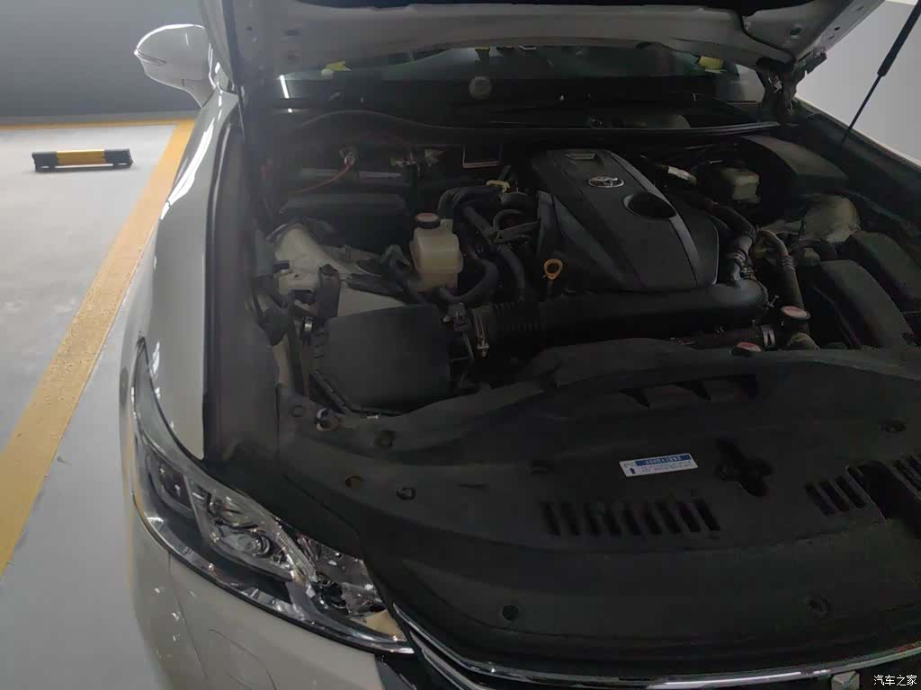 Toyota Crown, 2016 21