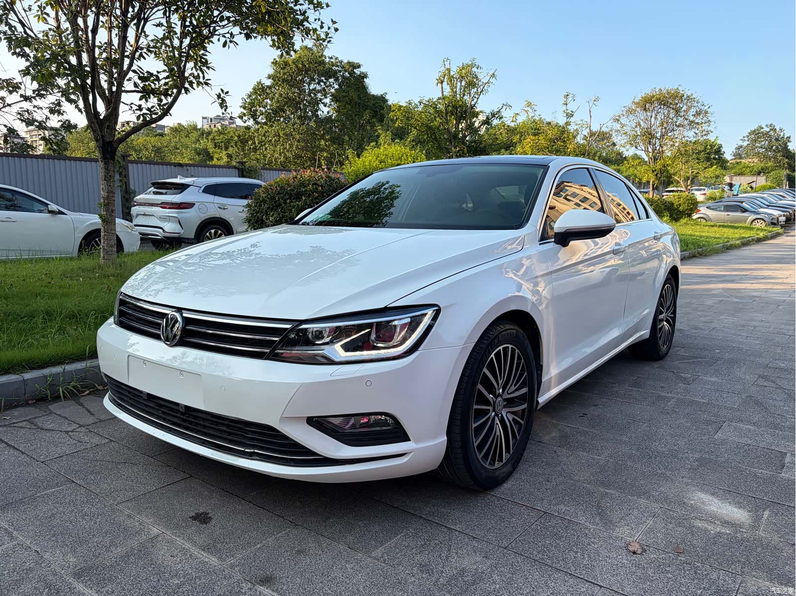Volkswagen Lamando, 2017 1