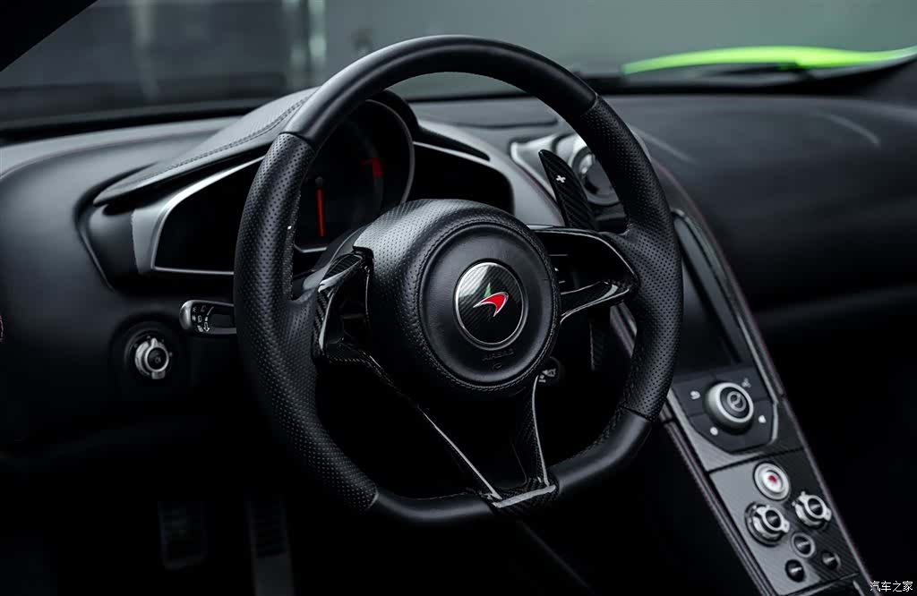 McLaren 12C, 2015 14