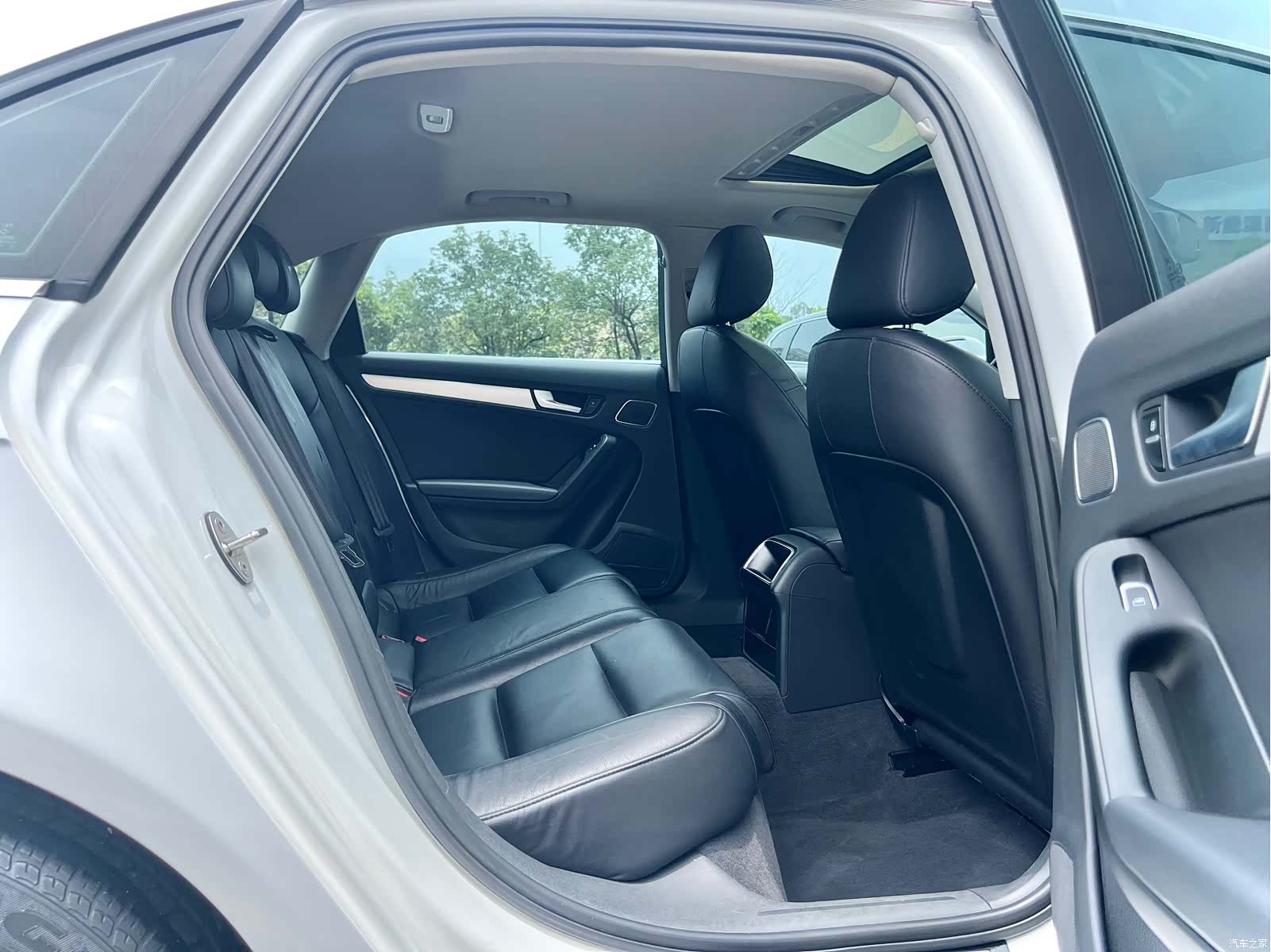 Audi A4L, 2016 22