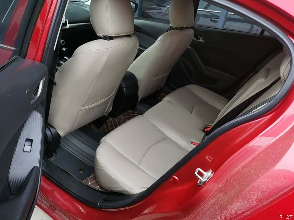 Mazda Mazda3, 2019 17