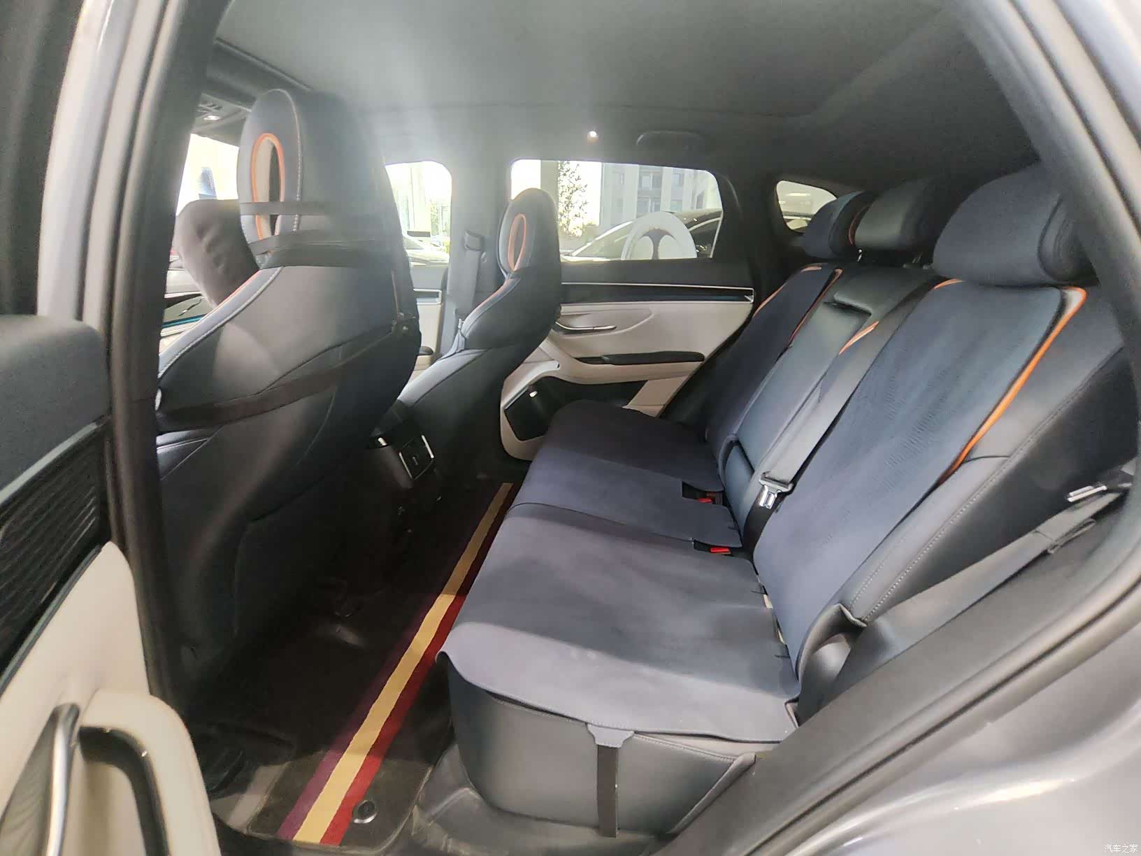 BYD Song, 2022 10