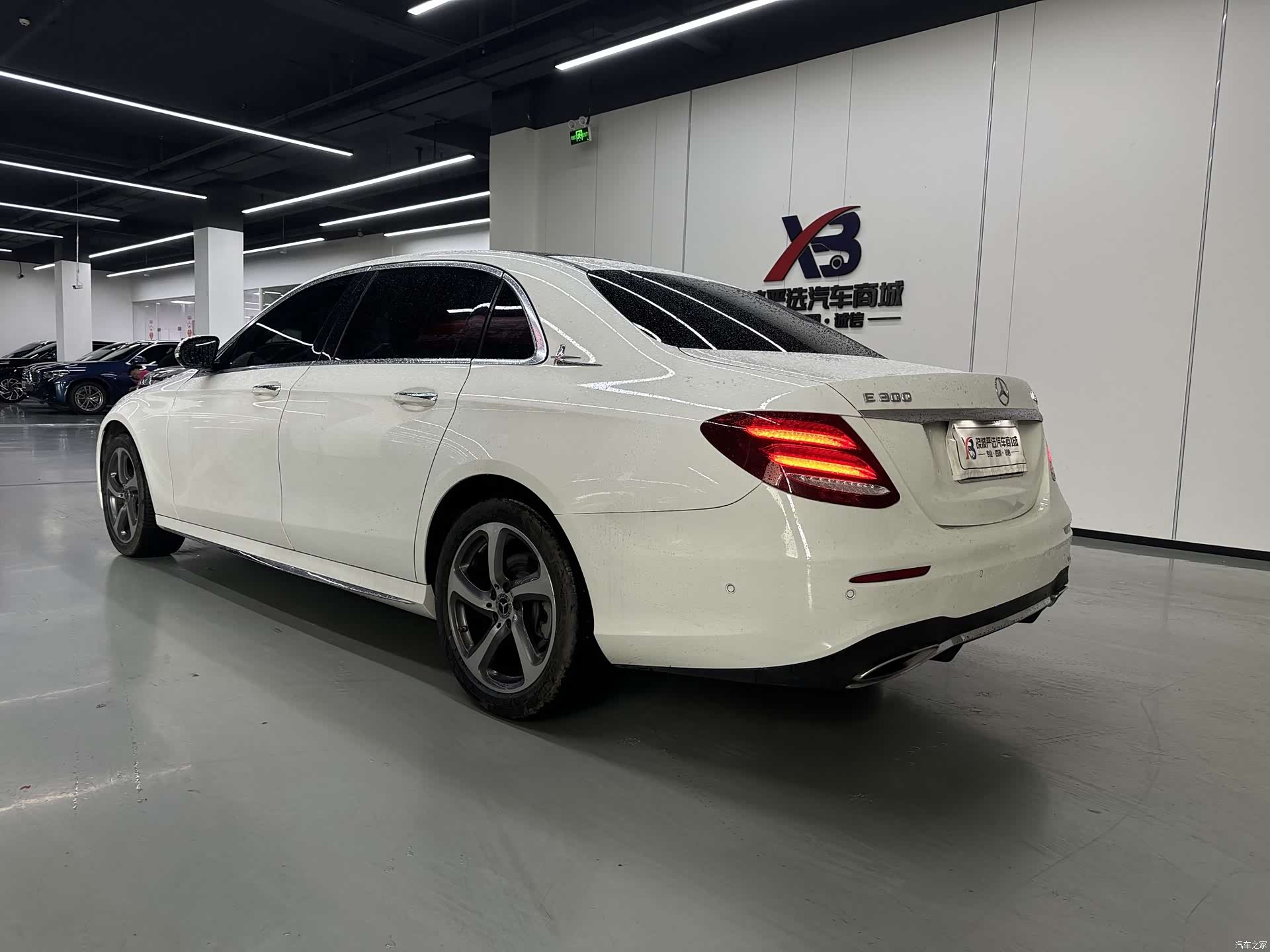Mercedes-Benz E-Class, 2019 4