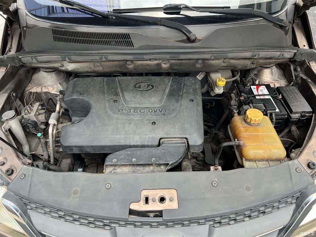 Wuling 730, 2015 26