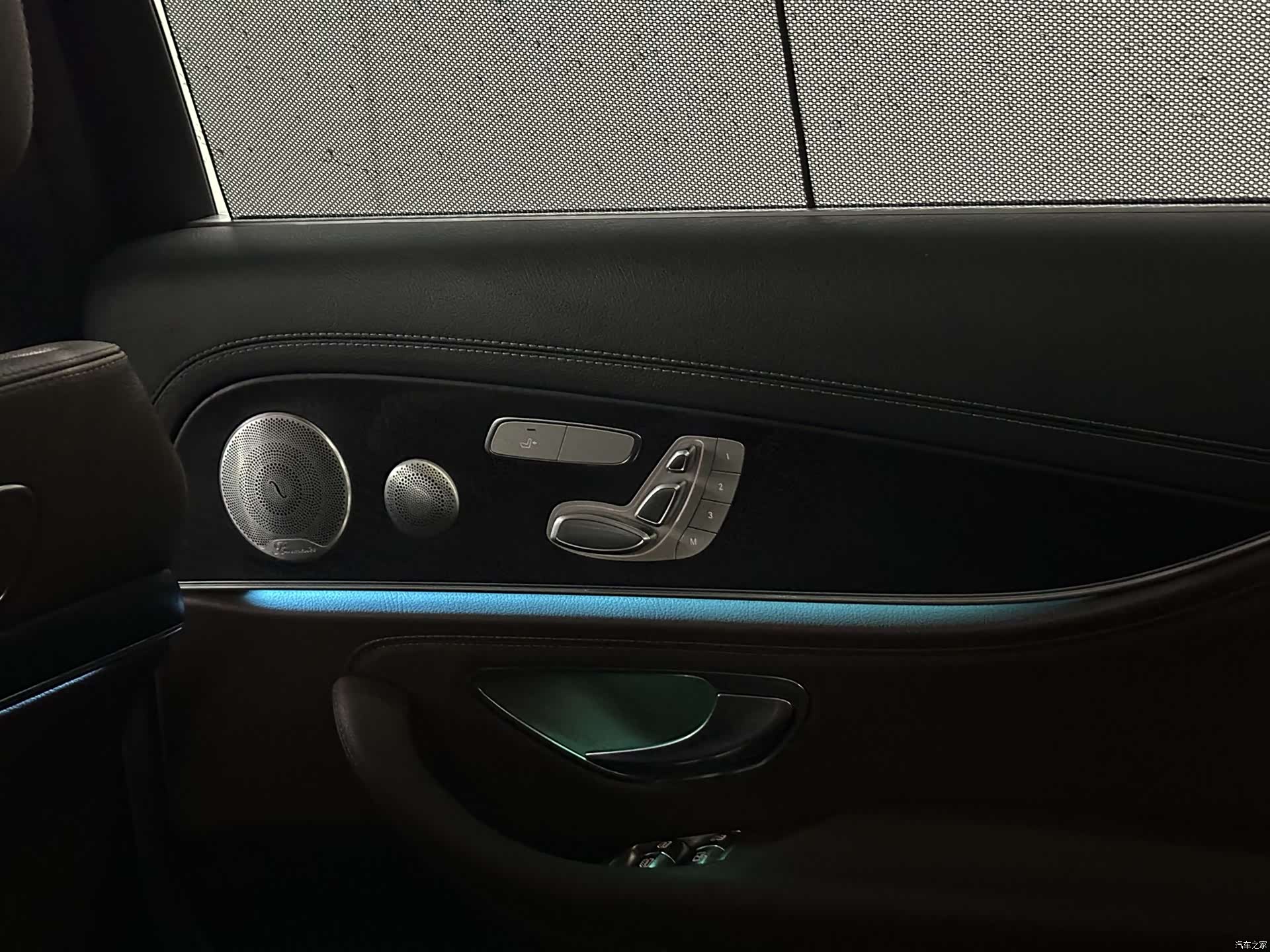 Mercedes-Benz E-Class, 2019 13