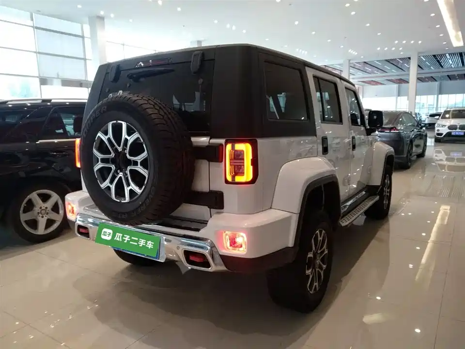 Beijing BJ40
