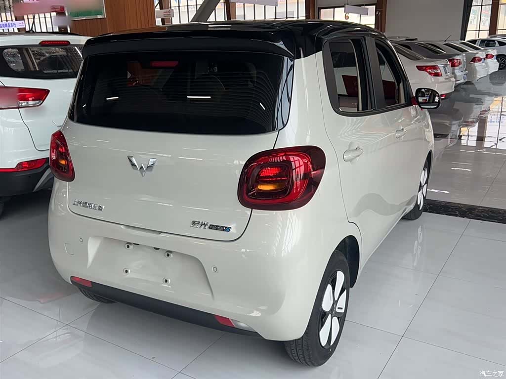 Wuling MINIEV, 2025 8