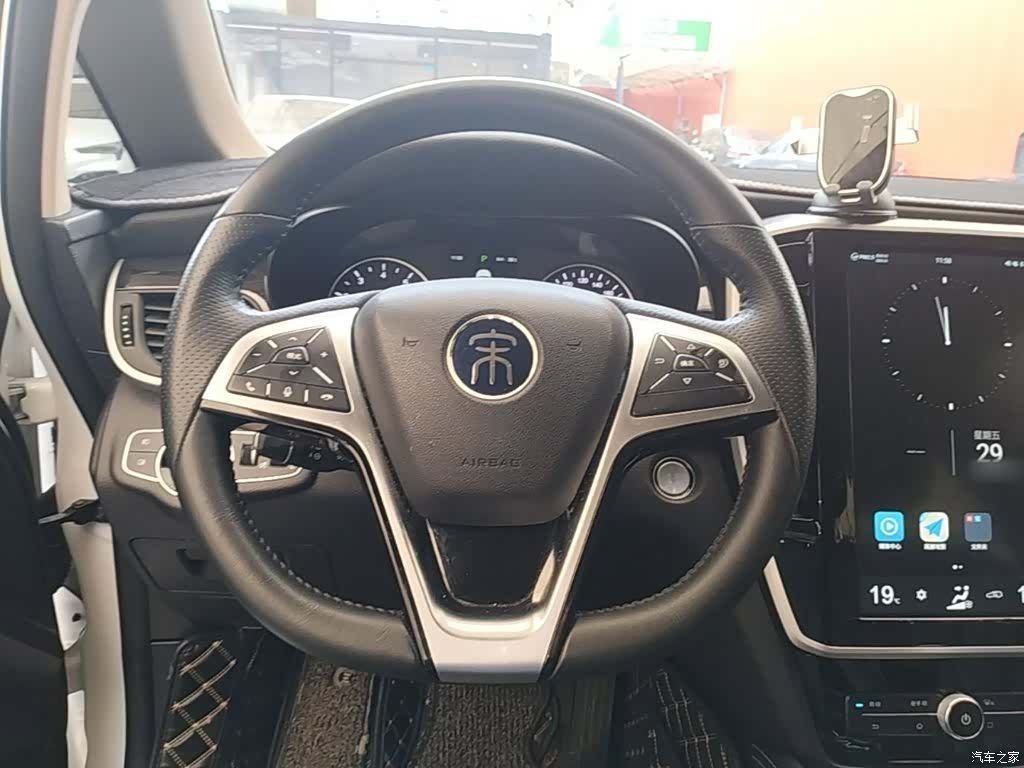 BYD Song, 2018 7