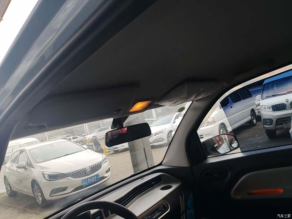 Wuling MINIEV, 2020 18