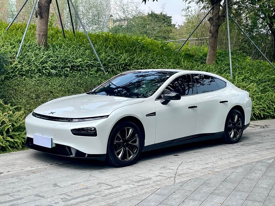 XPENG P7