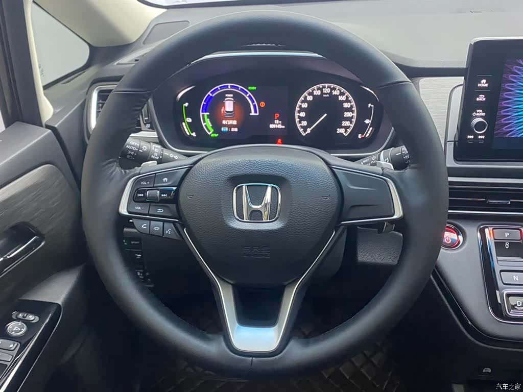 Honda Elysion, 2025 14