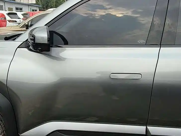BYD Titanium 3 BYD Titanium 3