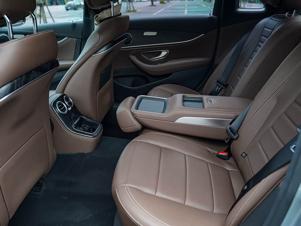 Mercedes-Benz E-class Mercedes-Benz E-class