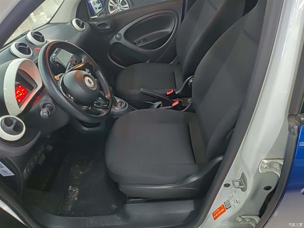 Smart Forfour, 2017 15