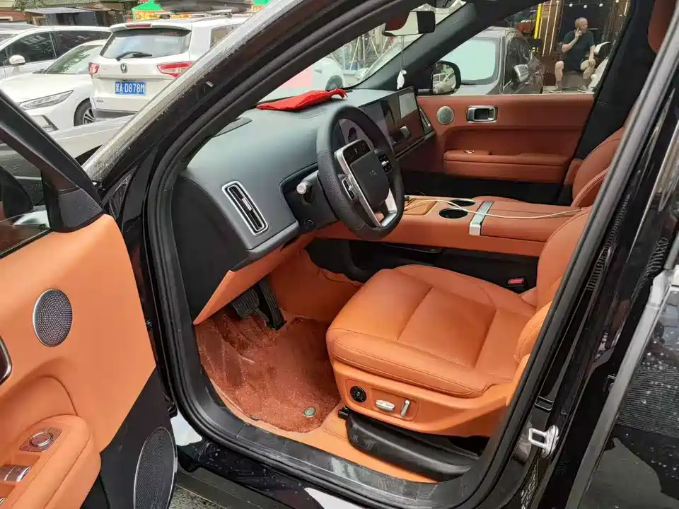 Li Auto Ideal L6
