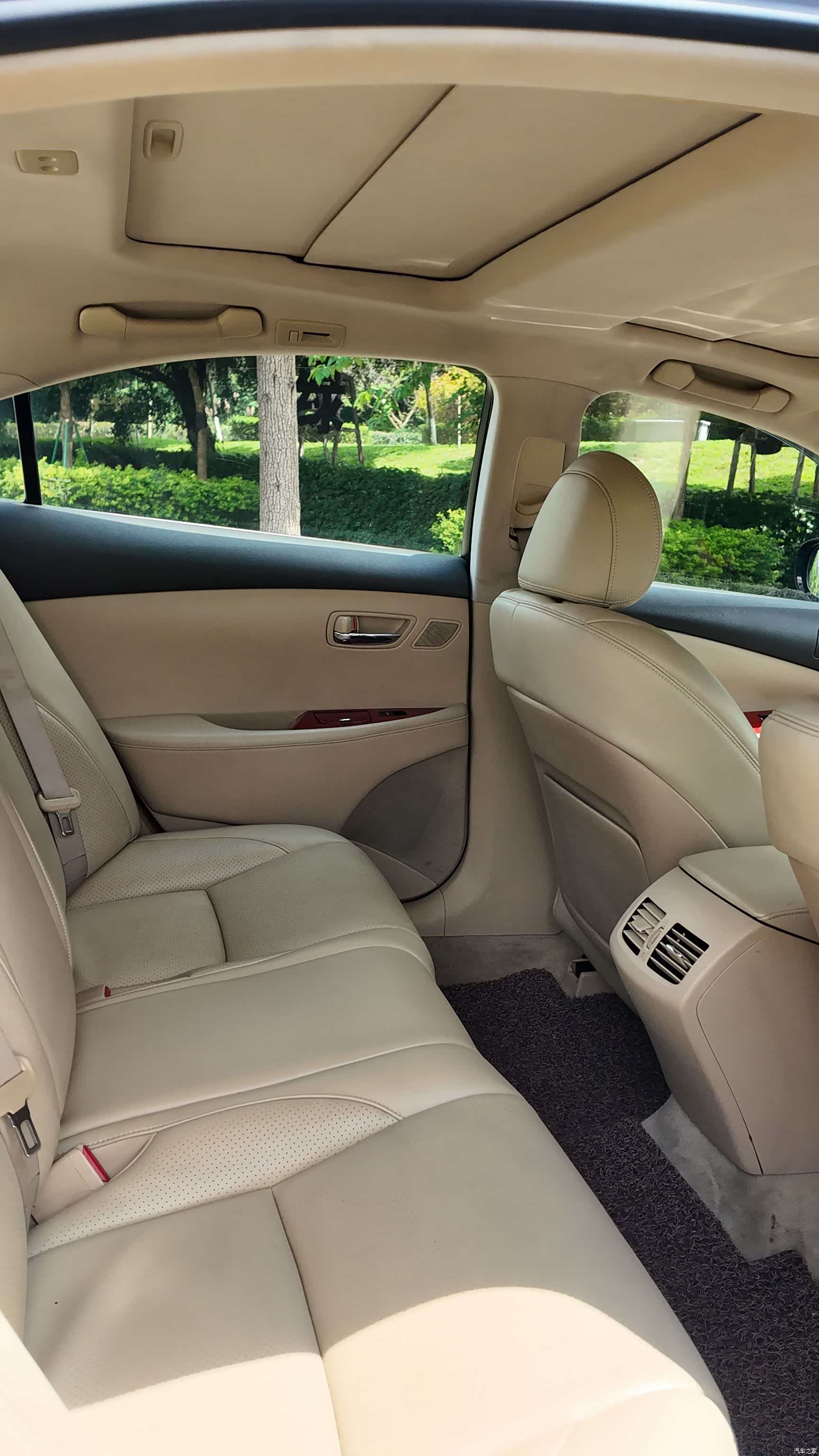 Lexus ES, 2009 31