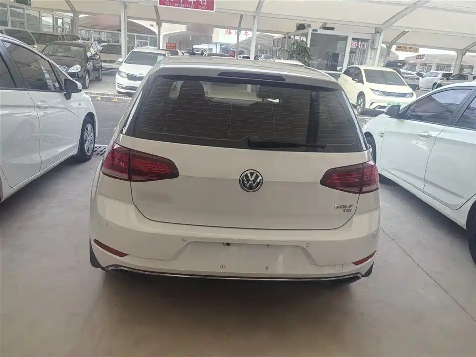 Volkswagen golf
