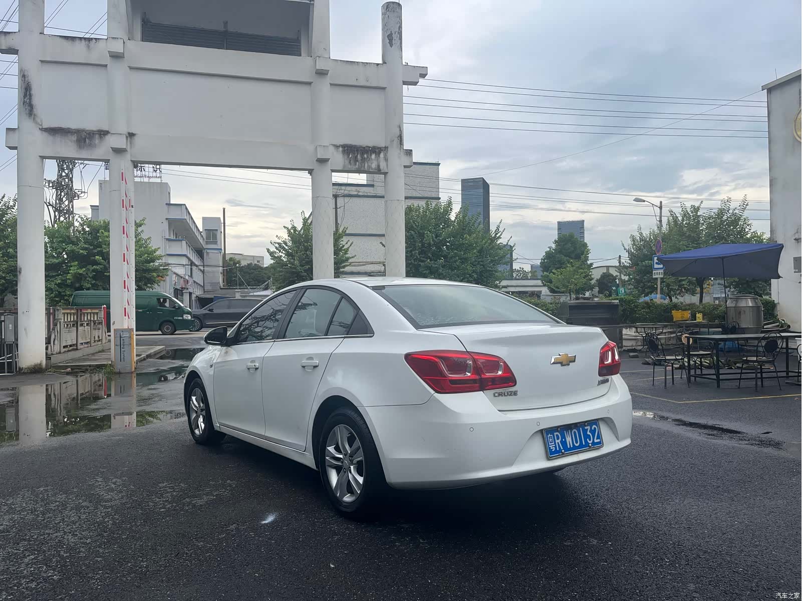 Chevrolet SE, 2015 7