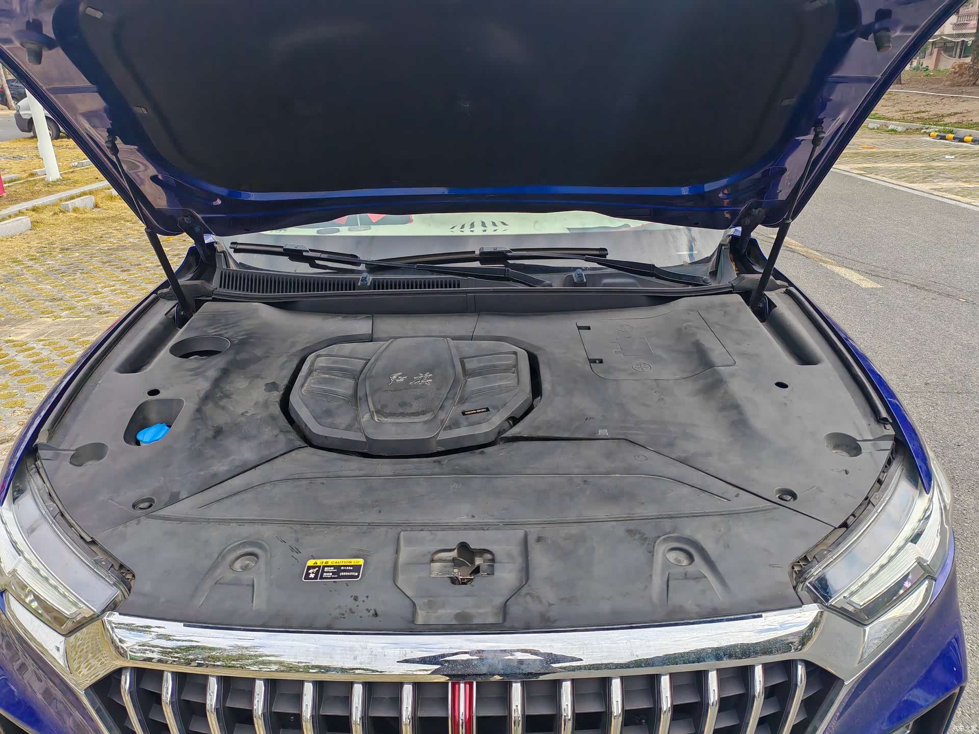 Hongqi HS5, 2019 7