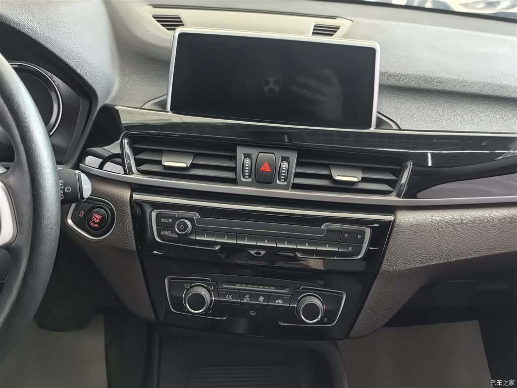 BMW X1, 2019 11