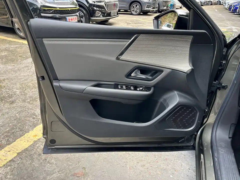 Citroen Versailles C5 X