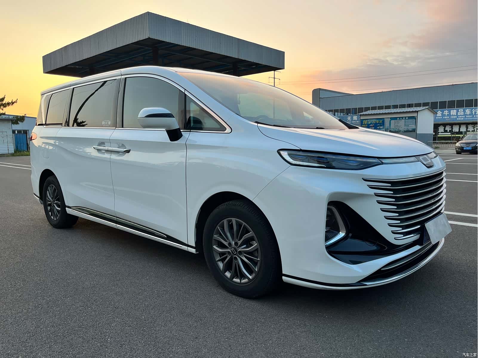 Bestune M9, 2023 3