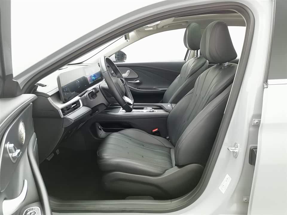 Chery Fulwin Fengyun A8