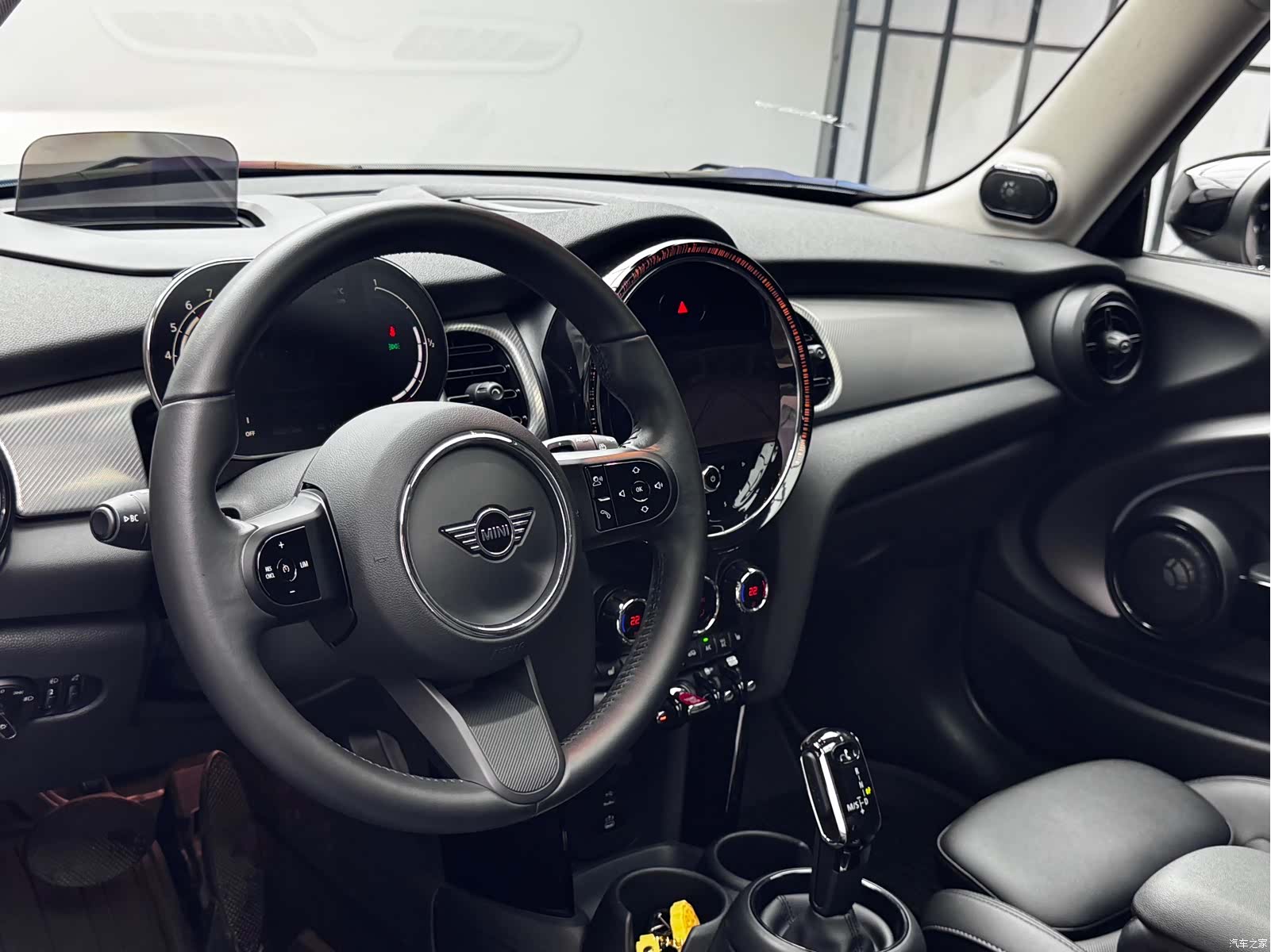Mini Cooper, 2023 8